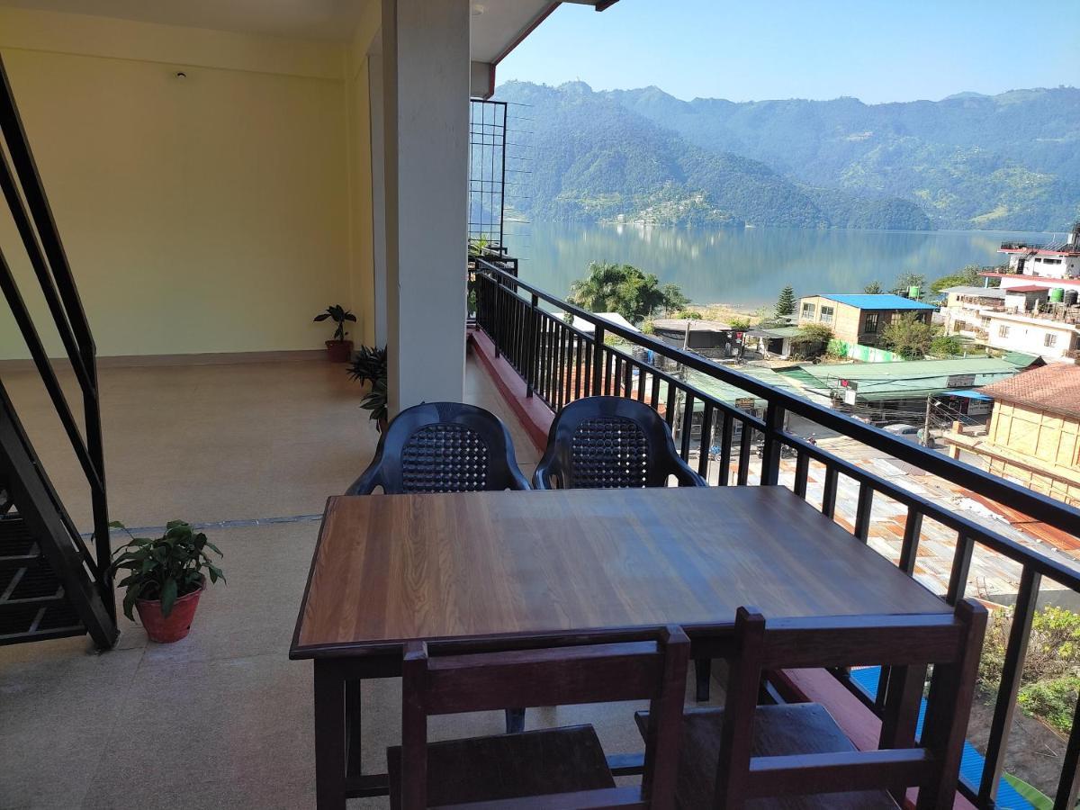 Hotel Green Hill View โพคารา ภายนอก รูปภาพ