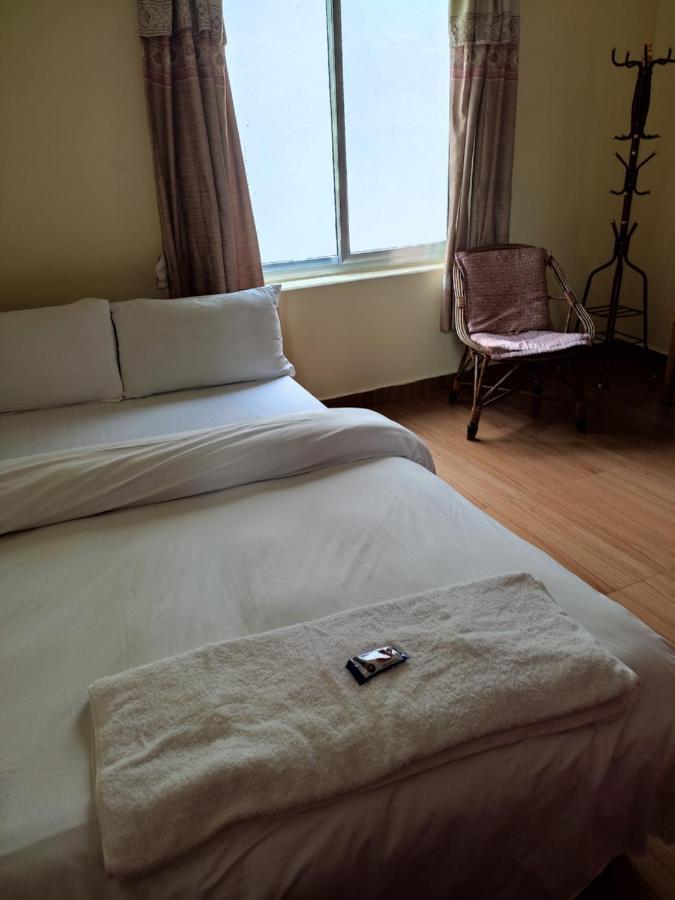Hotel Green Hill View โพคารา ภายนอก รูปภาพ